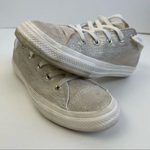 Converse Low Top Sneakers Size 3